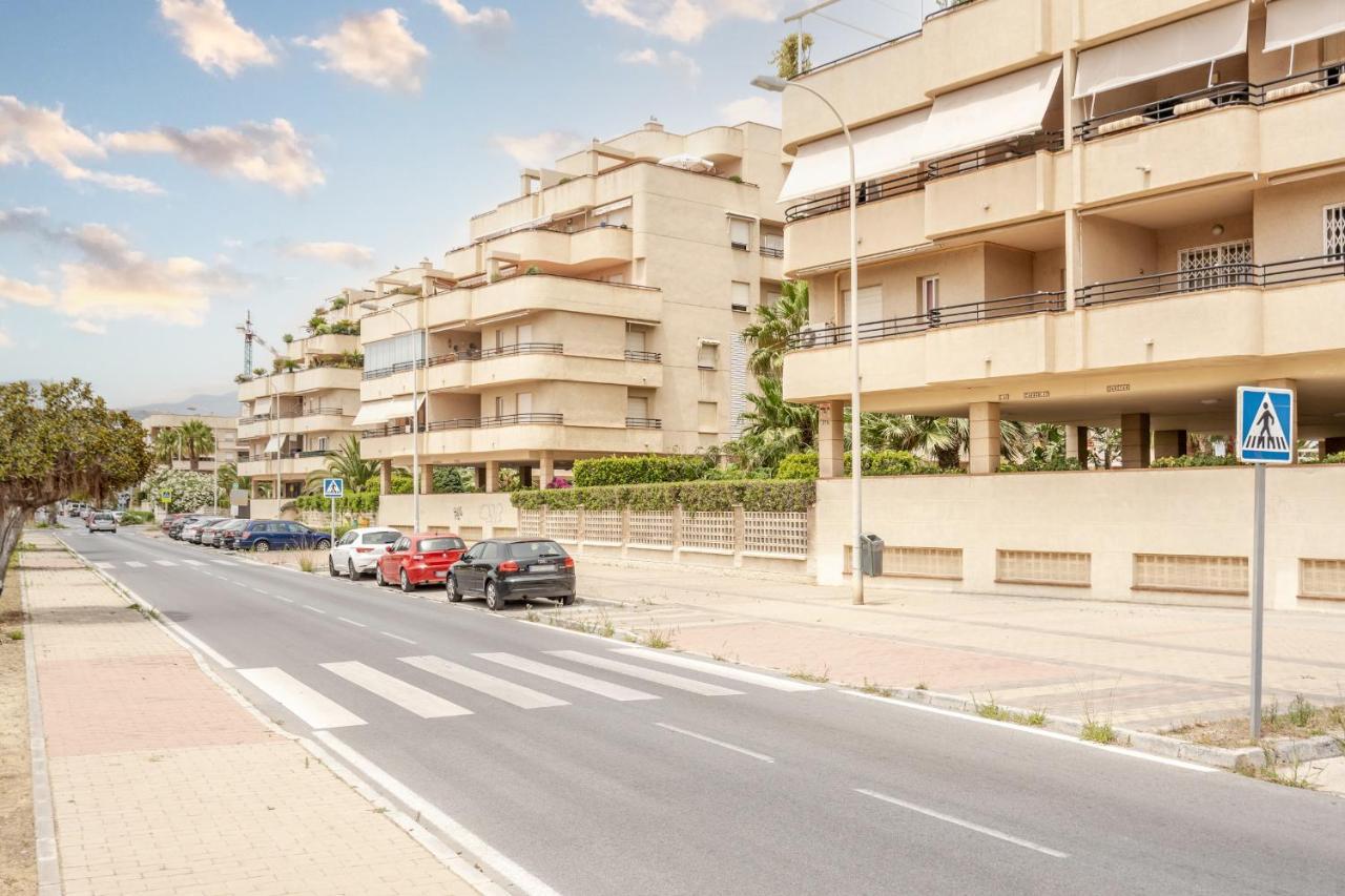 Vacaciones En El Mar Apartment Salobreña Екстериор снимка